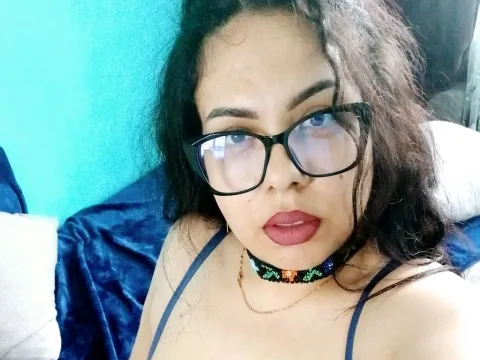 nude cam sex model AliceBruno
