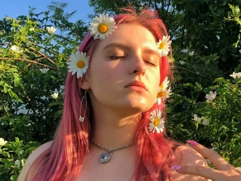 adult cam model AlisonPie