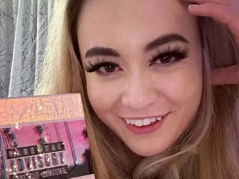 hot live sex show model AlyxRemington