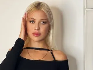 video live sex cam model AmberMiln