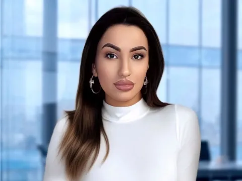 live now model AmbraMiles