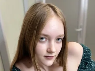 adult web cam model AnnySur
