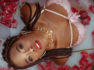 video live sex cam model AshantiHopson