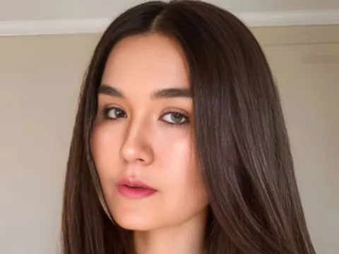 webcam sex model BlytheHelme