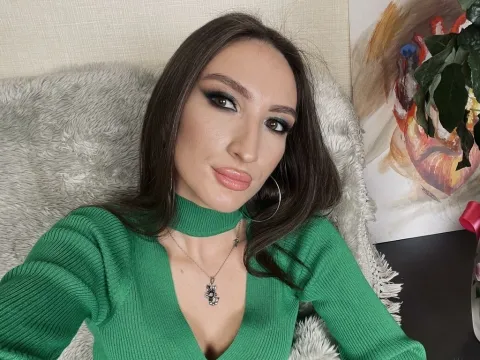 Tener un chat en directo con la modelo cámara web CarrieFoks