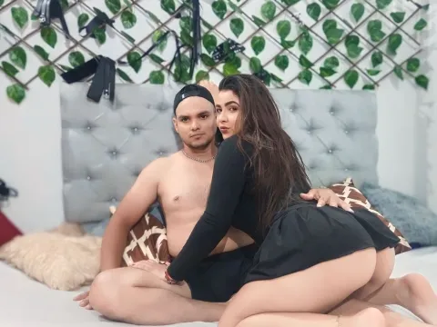 jasmine live cam model CleohAndJoss