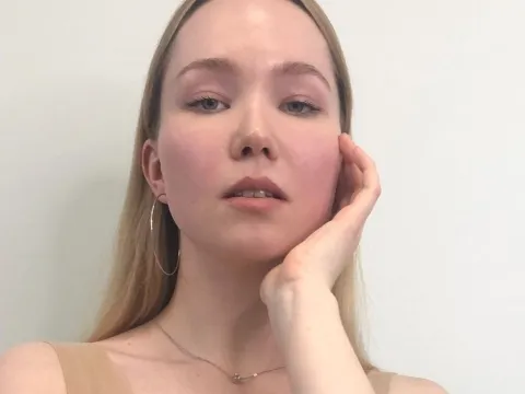 feed live sex model ConstanceCarradi