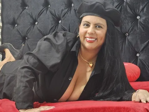 hot adult tv modèle CristalCurtis