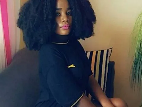 afro bitch bang model DedeAkampa