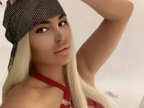 hot live sex model DoreaCherry