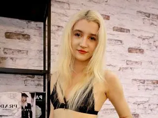 live sex chat model ElsaQuenn