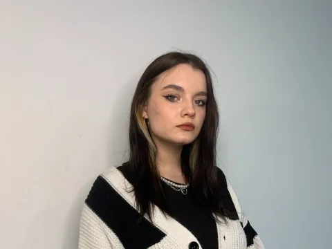 video live chat model ElwynaCompton
