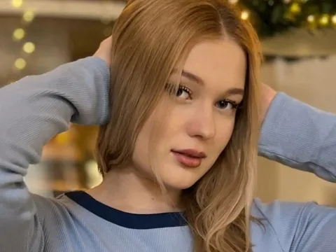 video dating model EmiliaDuches