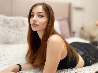 in live sex model EveBoudreau