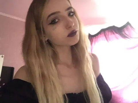video dating model IrisFresh