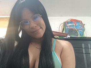 sex video chat model IsabellaWa