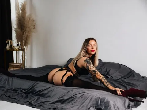 hot live sex chat model JuliaWalkers