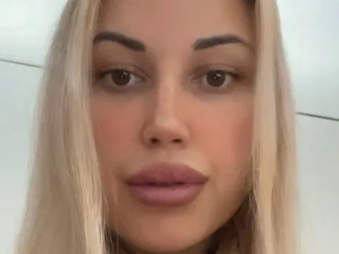 webcam sex model KateyDolores