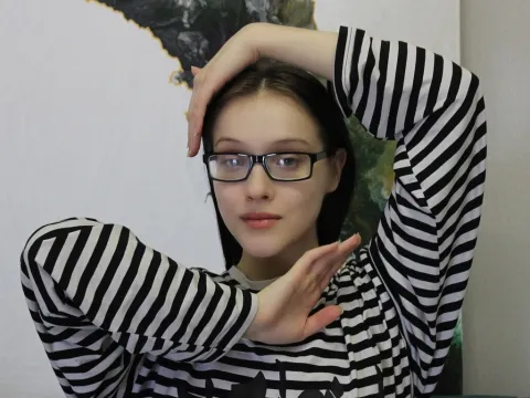 jasmin webcam model KiraLostrange