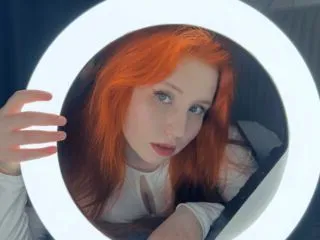 sex webcam model LianaSunflower