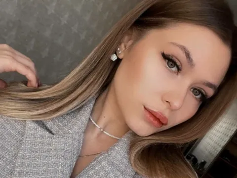 sexy webcam chat model LilysLip