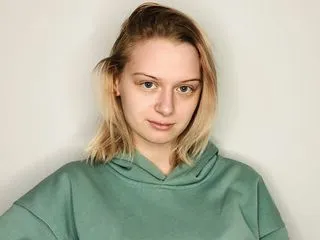 adult live sex model LoraFlynt