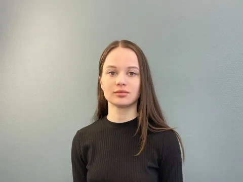 teen webcam model LorettaBow