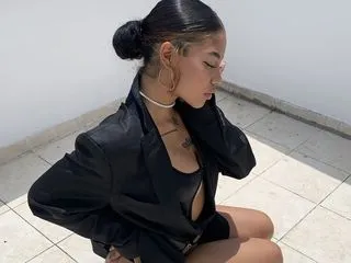 rock bitch model LunaBalewa