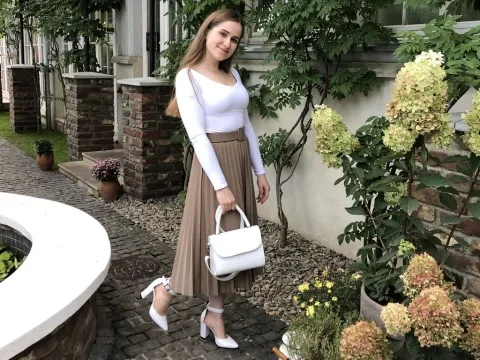 live jasmine model MagAngelson