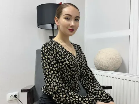 adult video chat model MariannaMartinez