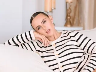 live sex together model MiaOlis