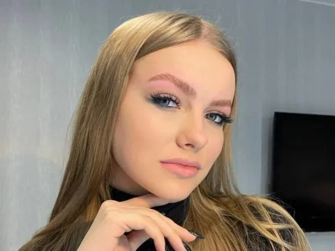 webcam stream model MichelleBlaker