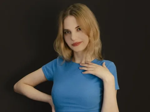 video dating model NellieKeller