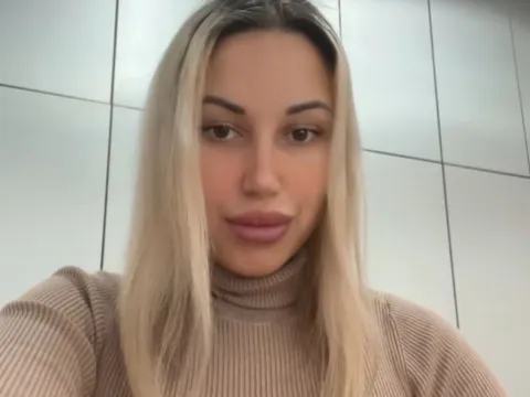video live chat model NicoletaMedea