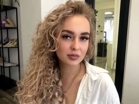live sex video chat model OksanaWhiten