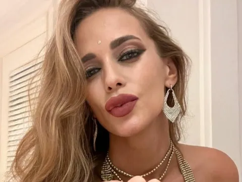 live sex cam show model SandraRuf