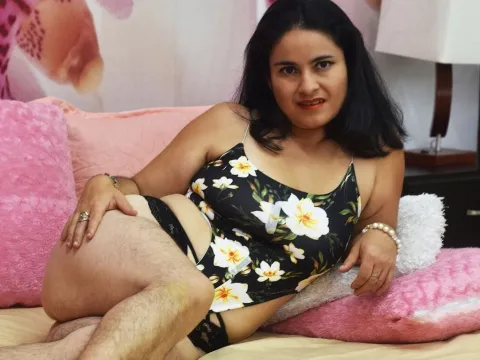club live sex model SaraBreen