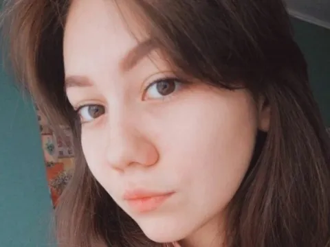 webcam stream model SophiaMilyni