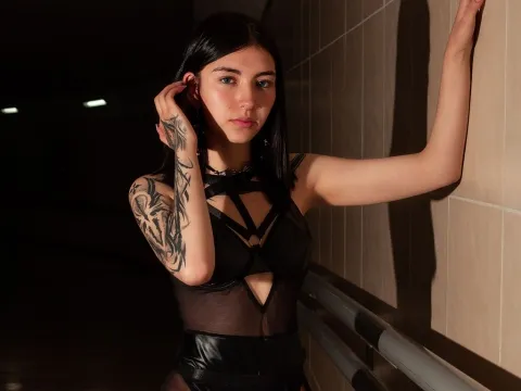 peep show model SussanBathory