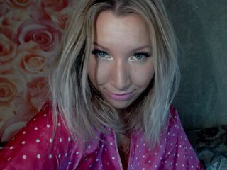 sex webcam chat model TinaWoa